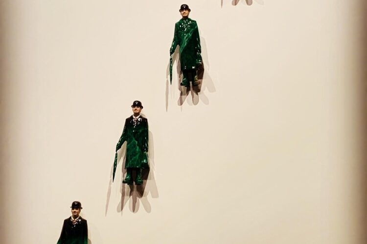 Michael Parekowhai Ngā Ariki Iwi The Ascension 2020... 18 *